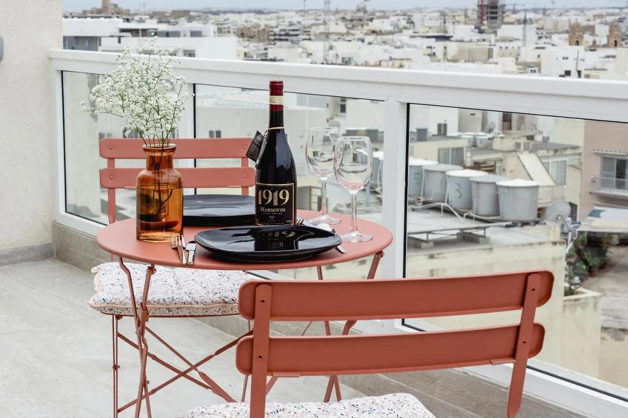 Stunning 1Bdr Sliema-Center Penthouse! Near Pool! Apartment Malta